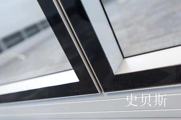 深圳​隐框玻璃隔断墙